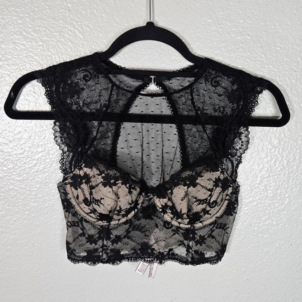Victoria's Secret Lace Bra Size 32C